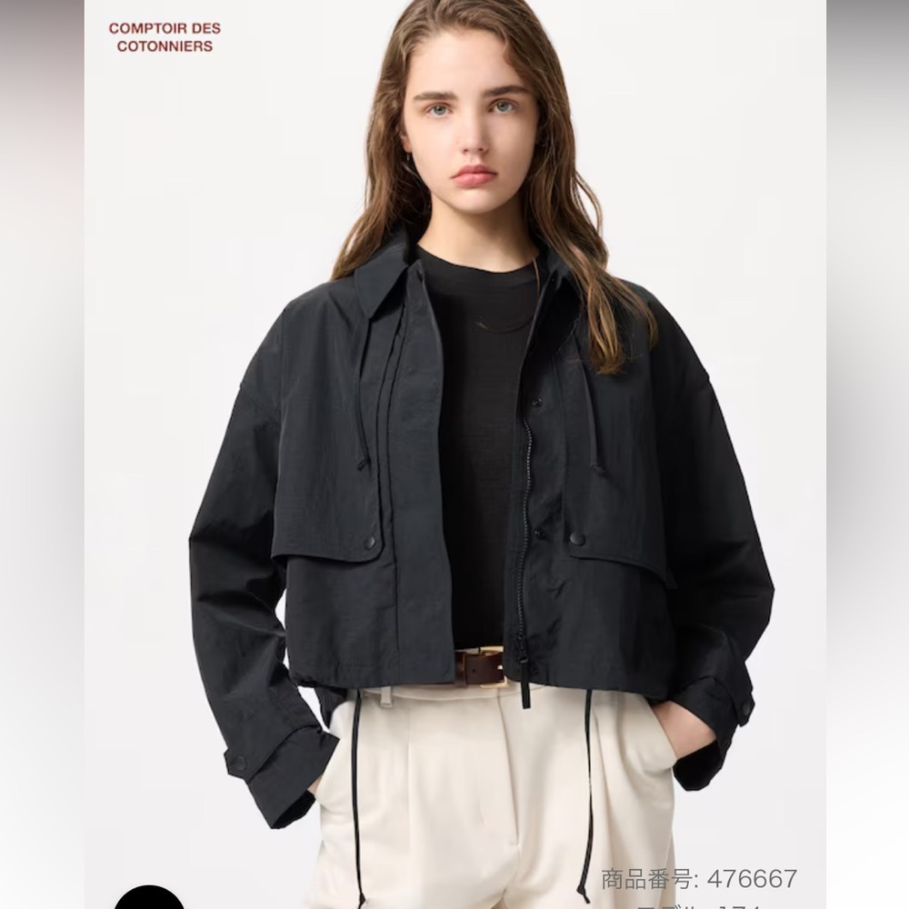 - Uniqlo Collab with Comptoir des Cotonniers Black Women's Jacket (Japan exclus…